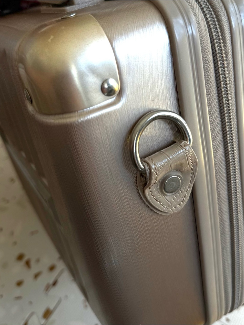 Calpak Vanity Case in Champagne Gold - Picture 5 of 12